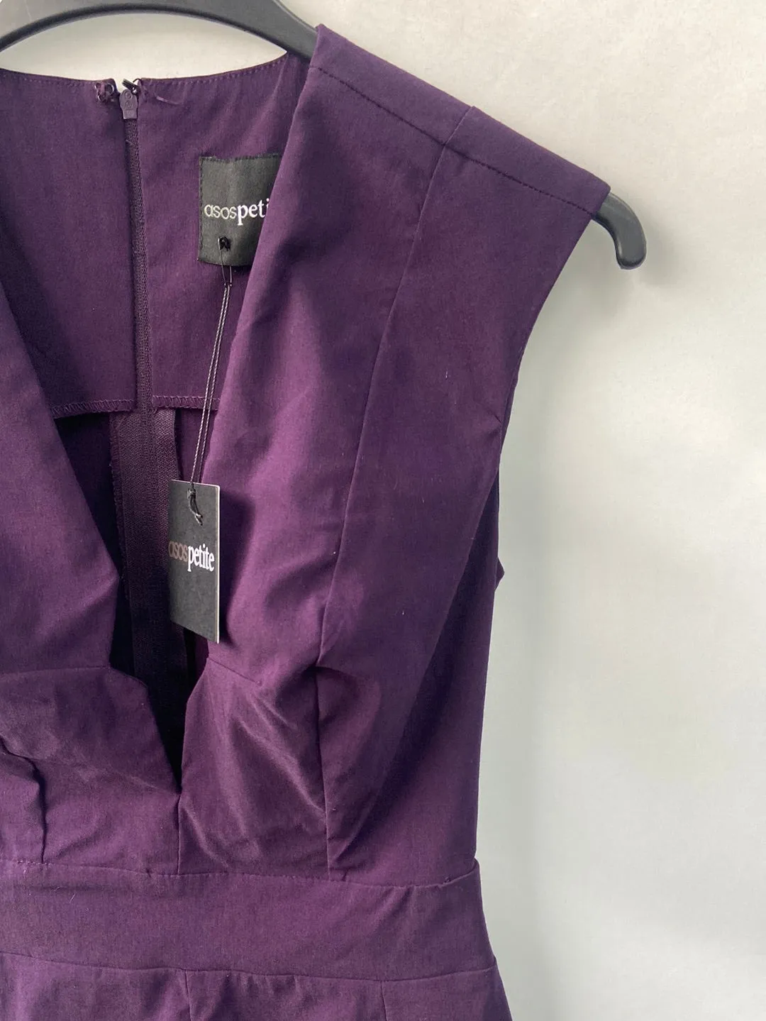 ASOS PETIT. Mono morado elástico T.s