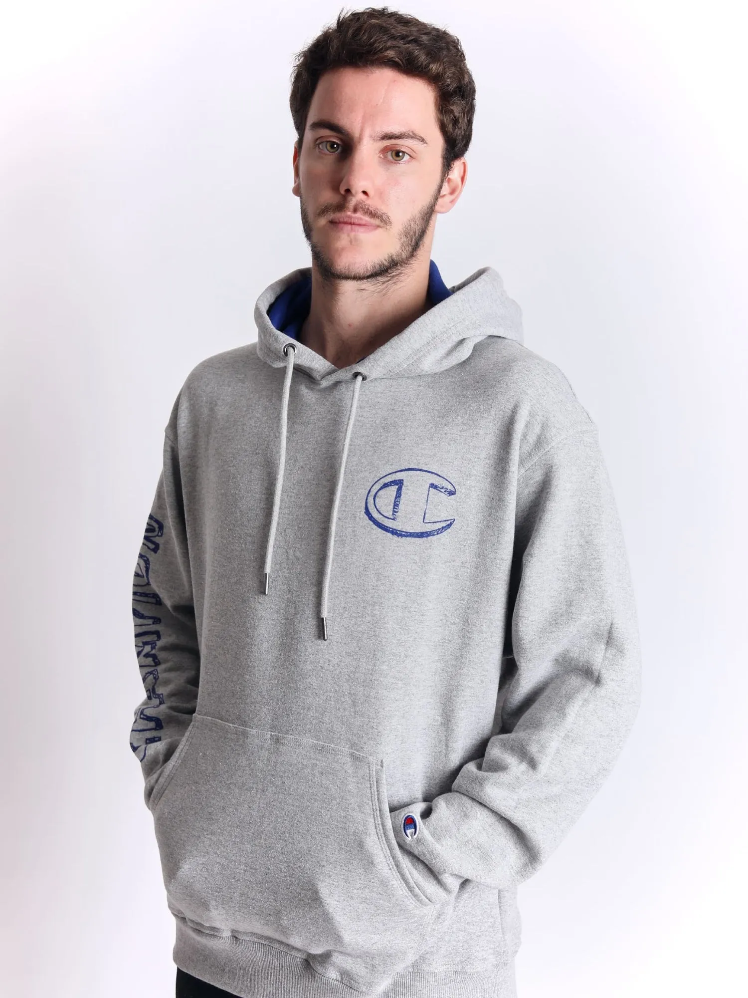 Polera para Hombre CHAMPION GF89H586MLA POWERBLEND GRAPHIC HOODIE AW4M